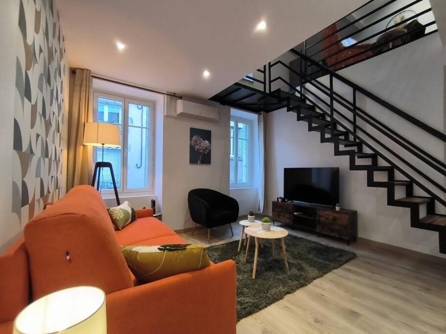T2 -55M2- Elegant Et Chaleureux Apartment Montbrison Ngoại thất bức ảnh